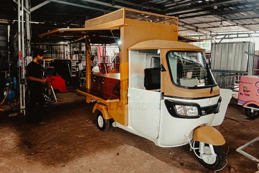 karoseri food truck